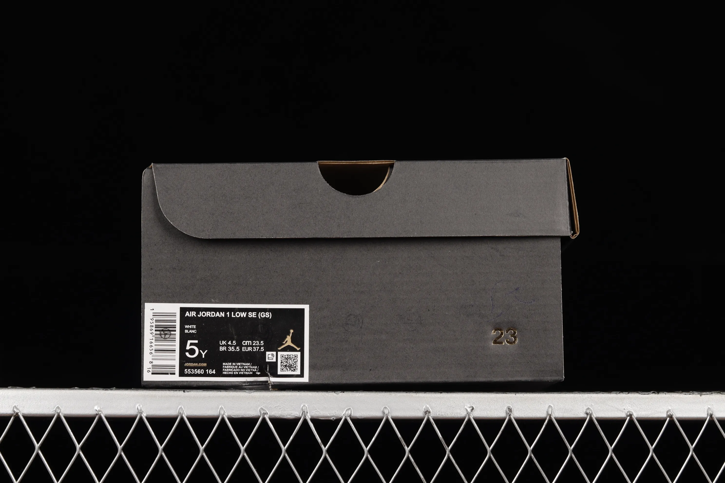 All categories Air Jordan Jordan series basketball shoes Air Jordan 1 Low Z version Air Jordan 1 Low AJ1 Joe 1 all white low-top cultural basketball shoes 553560-164